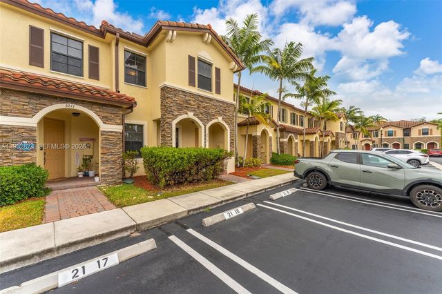 3213 SE 7th Ct, Homestead, FL 33033