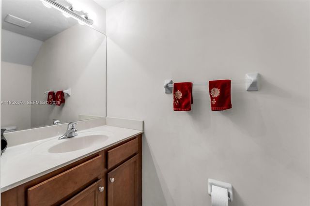 3213 SE 7th Ct, Homestead, FL 33033