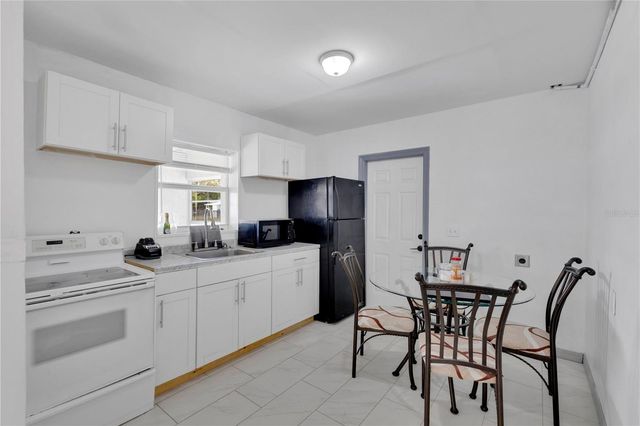 423 N 5TH STREET, Haines City, FL 33844