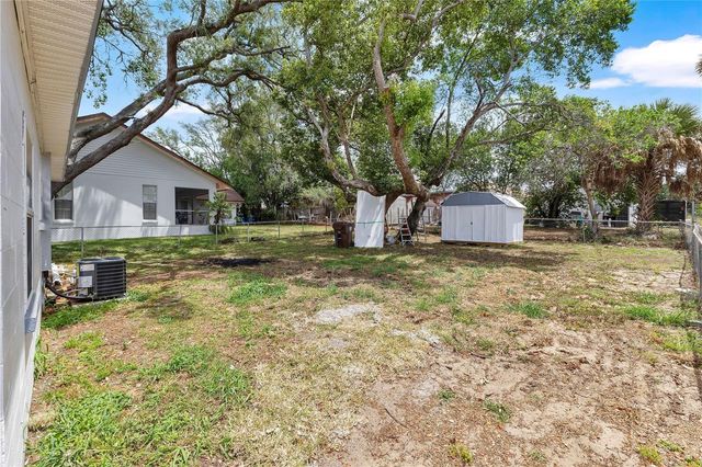 423 N 5TH STREET, Haines City, FL 33844