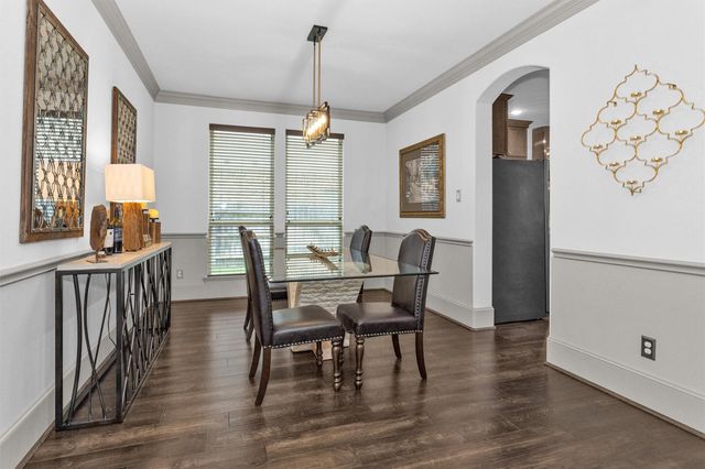 106 Cliftons Curve Way, Montgomery, TX 77316