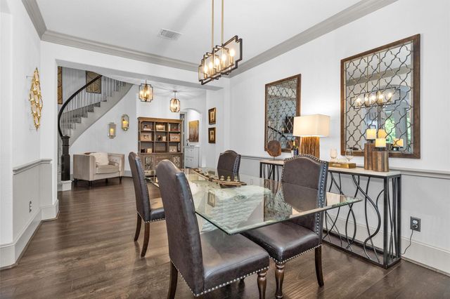 106 Cliftons Curve Way, Montgomery, TX 77316
