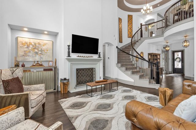 106 Cliftons Curve Way, Montgomery, TX 77316