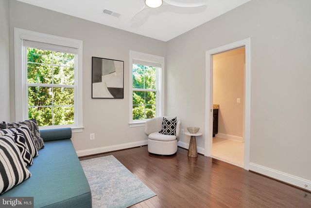6638 SCHURTZ ST, Alexandria, VA 22310
