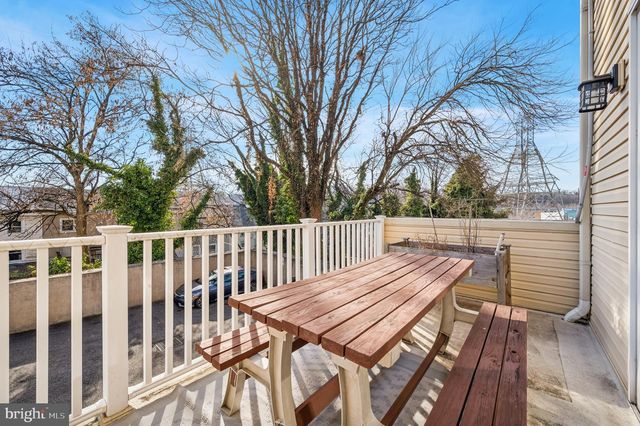 151 LEVERING ST, Philadelphia, PA 19127