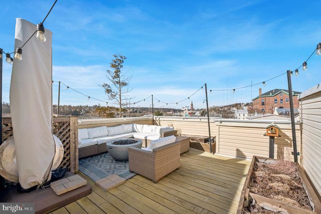 151 LEVERING ST, Philadelphia, PA 19127