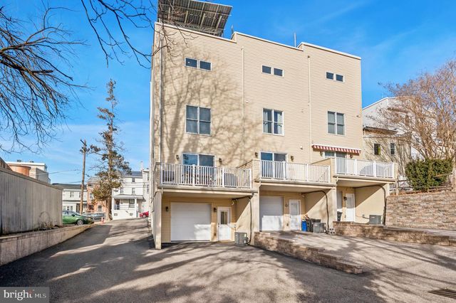 151 LEVERING ST, Philadelphia, PA 19127