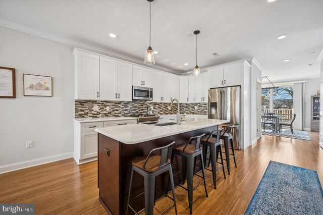 151 LEVERING ST, Philadelphia, PA 19127