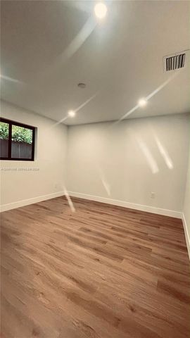 2551 SW 19 Street 2553, Miami, FL 33145