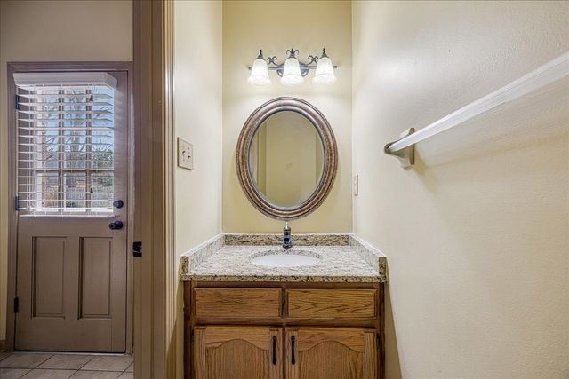 986 HEATHER LAKE DR, Collierville, TN 38017