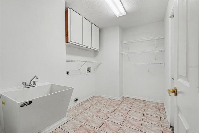 4814 TANNERY AVENUE, Tampa, FL 33624