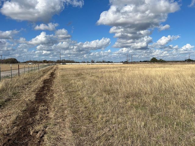 2081 state highway 138 Highway, Florence, TX 76527