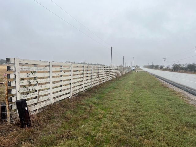 2081 state highway 138 Highway, Florence, TX 76527