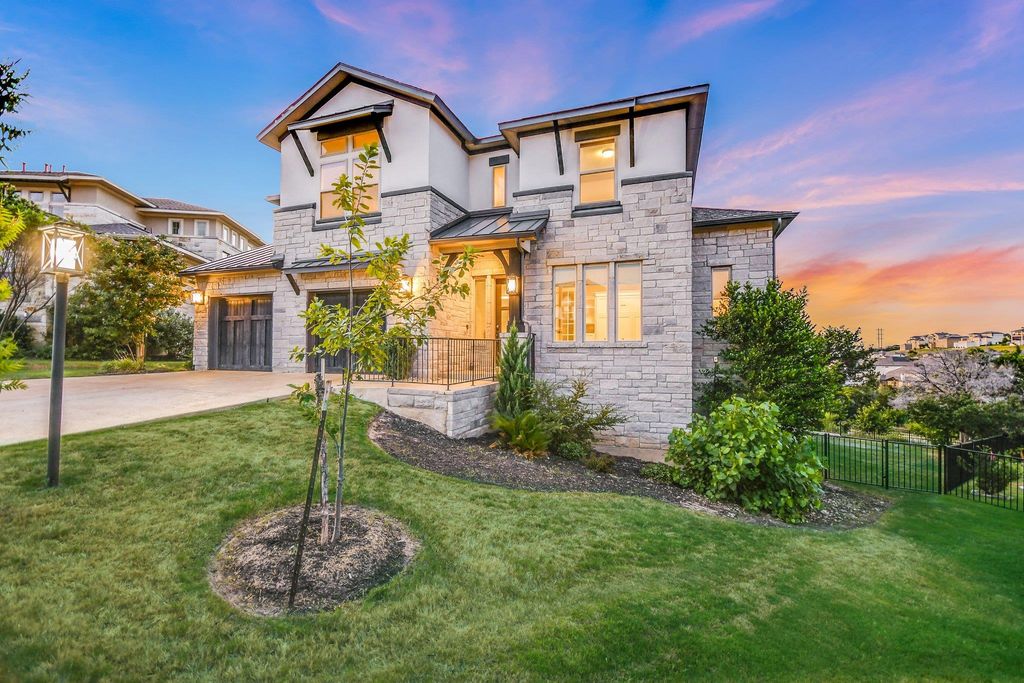305 Coniglio CV, Lakeway, TX 78738