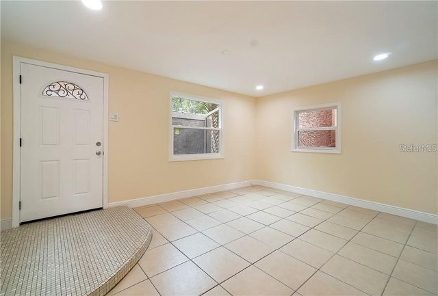 445 N SHINE AVENUE A, Orlando, FL 32803