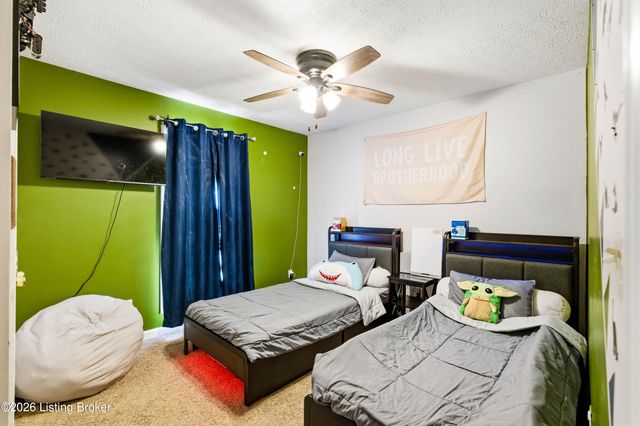 808 Tin Dor Way, Fairdale, KY 40118