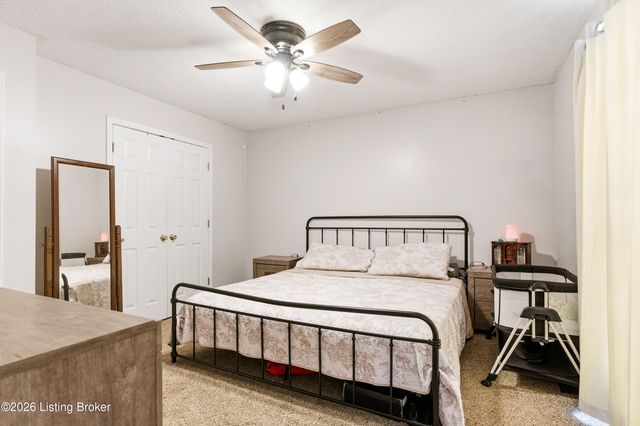 808 Tin Dor Way, Fairdale, KY 40118