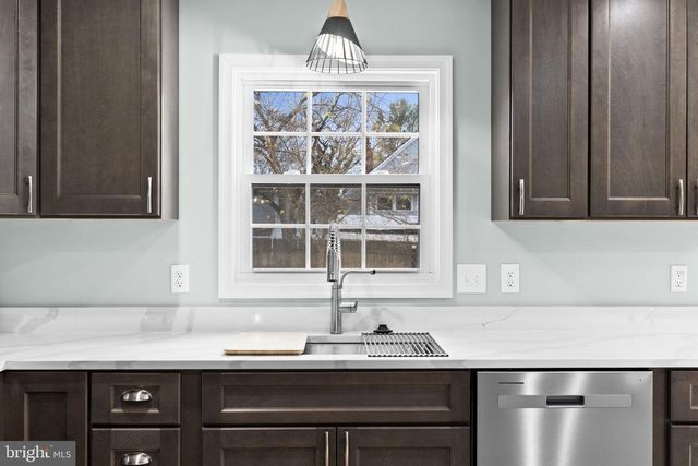 622 STUART ST, Fredericksburg, VA 22401