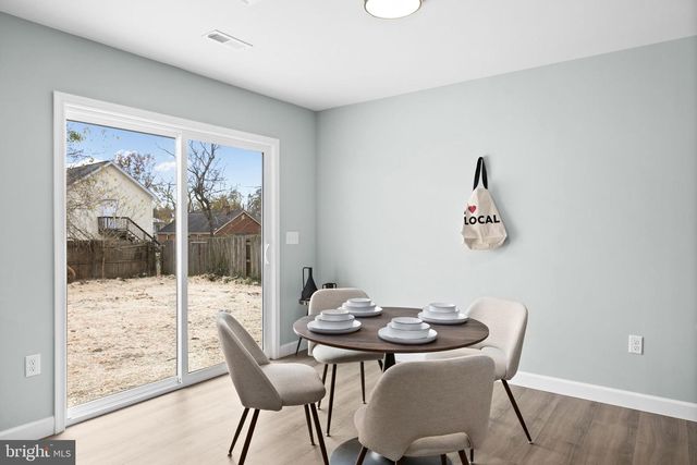 622 STUART ST, Fredericksburg, VA 22401