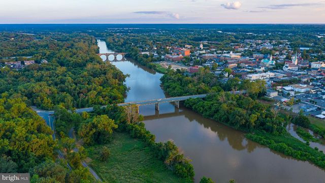 622 STUART ST, Fredericksburg, VA 22401