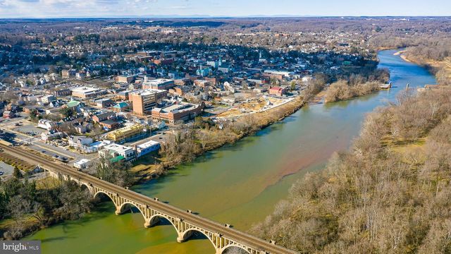 622 STUART ST, Fredericksburg, VA 22401