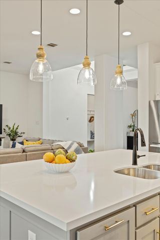 2422 Amesbury Drive, Midlothian, TX 76065