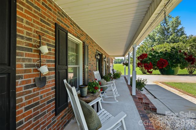 250 Millennium Drive, Taylorsville, NC 28681