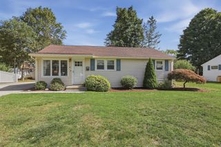 49 Wheelock Street, Oxford, MA 01540
