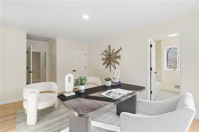 14 Ball Creek Way, Atlanta, GA 30350