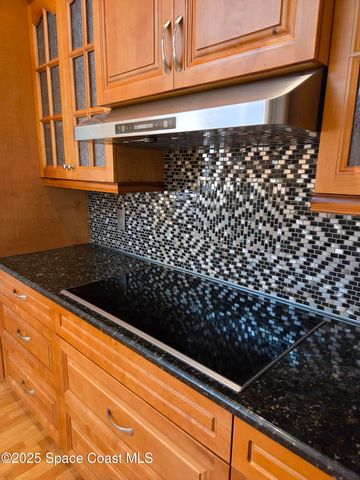 2437 Oakcrest Lane, West Melbourne, FL 32904