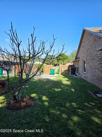 2437 Oakcrest Lane, West Melbourne, FL 32904