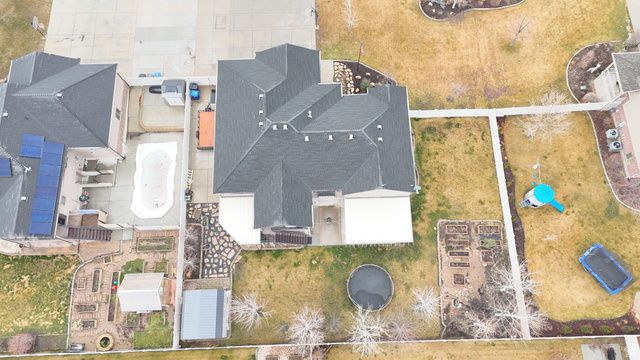 2809 W 2175 N, Plain City, UT 84404