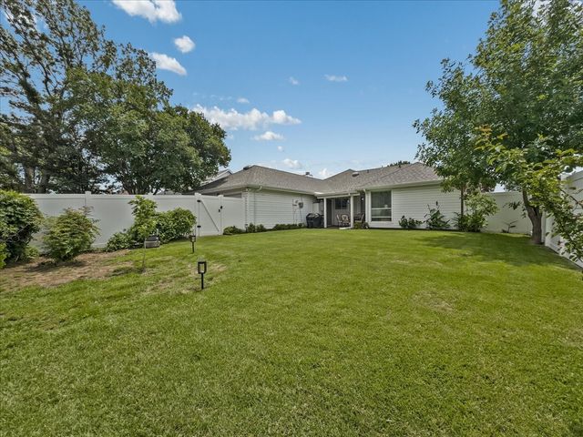 1315 Silver Maple Drive, Carrollton, TX 75007