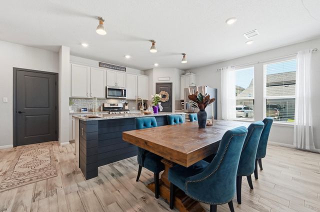 105 Mount Ord LN, Dripping Springs, TX 78620
