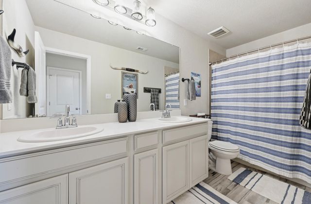 105 Mount Ord LN, Dripping Springs, TX 78620