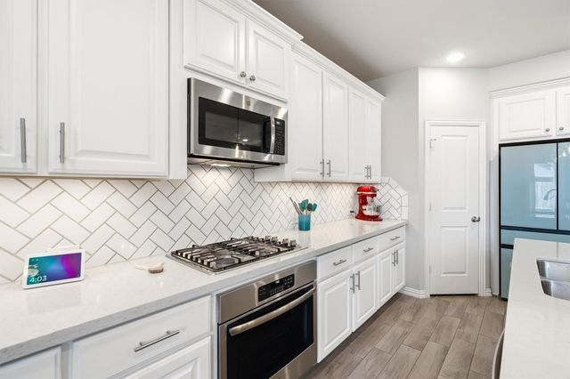 3427 Willow Crescent Court, Fulshear, TX 77441