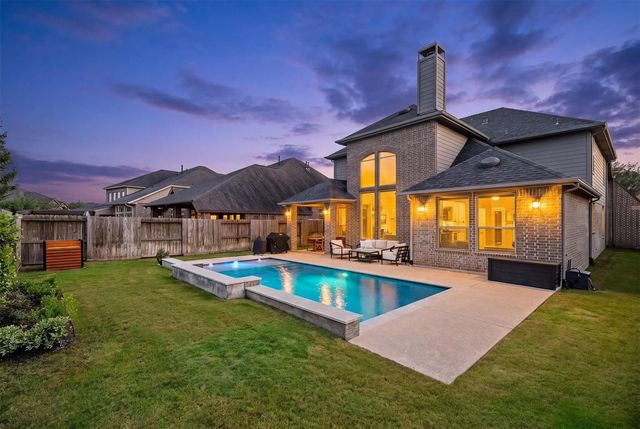 3427 Willow Crescent Court, Fulshear, TX 77441