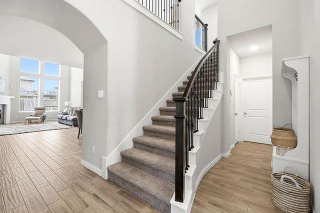 3427 Willow Crescent Court, Fulshear, TX 77441