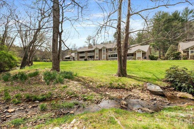 6 Willow Tree Run, Asheville, NC 28803