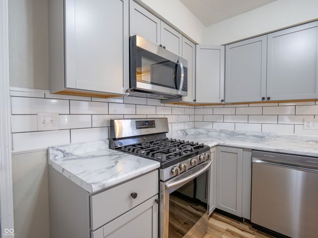 100 Merlin Drive, Franklin, IN 46131