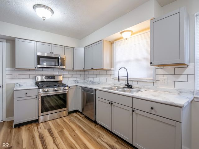 100 Merlin Drive, Franklin, IN 46131