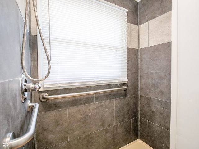 100 Merlin Drive, Franklin, IN 46131