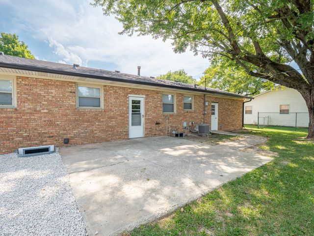 100 Merlin Drive, Franklin, IN 46131