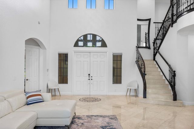 10504 Vignon Court, Wellington, FL 33449