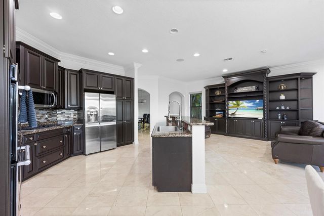 10504 Vignon Court, Wellington, FL 33449