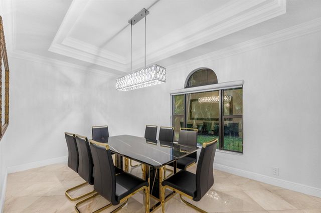 10504 Vignon Court, Wellington, FL 33449