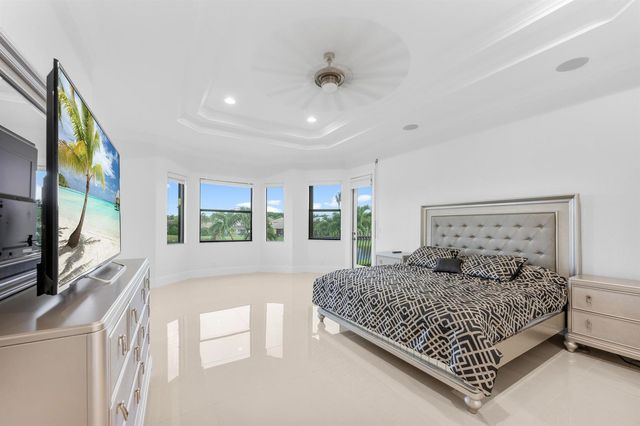 10504 Vignon Court, Wellington, FL 33449