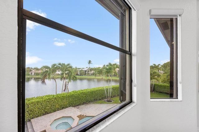 10504 Vignon Court, Wellington, FL 33449