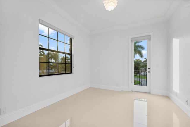 10504 Vignon Court, Wellington, FL 33449