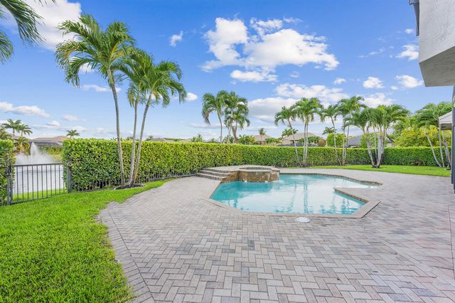 10504 Vignon Court, Wellington, FL 33449